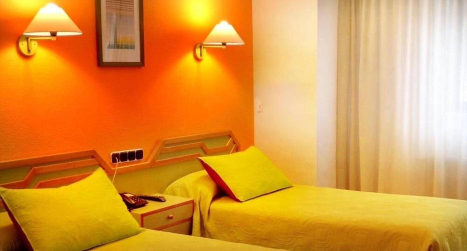 Hotel Alda Guijuelo Extérieur photo