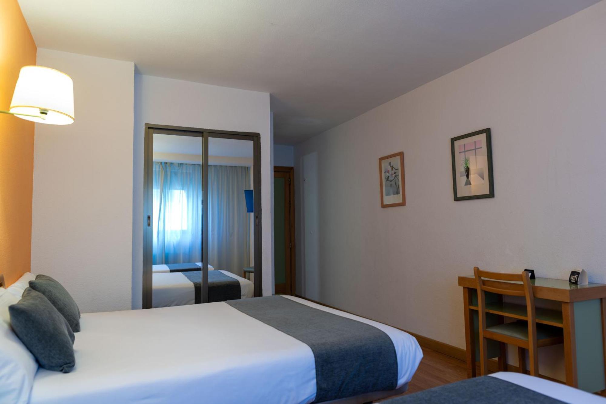 Hotel Alda Guijuelo Extérieur photo