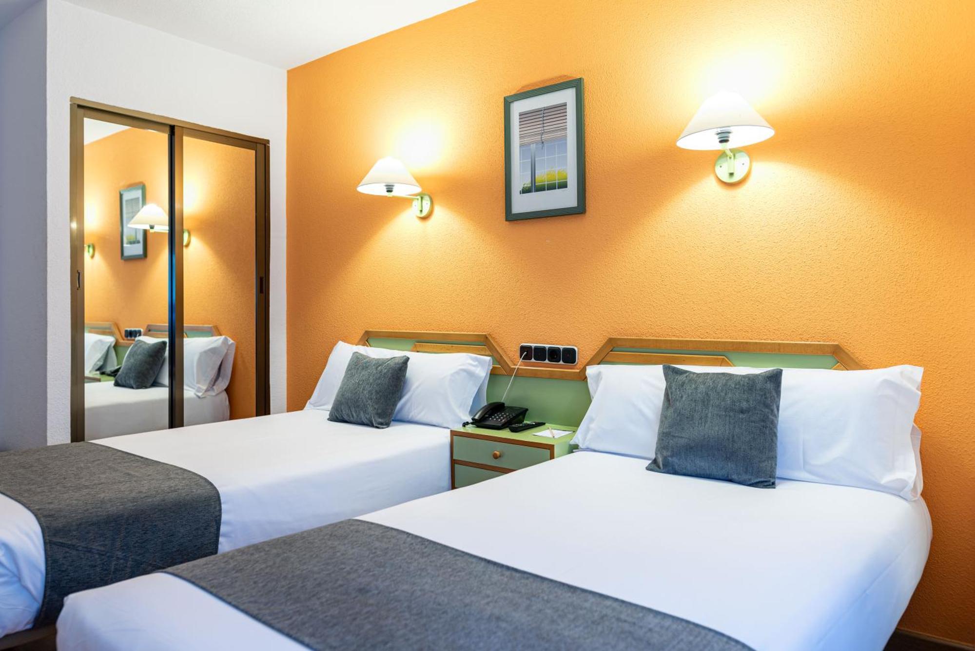 Hotel Alda Guijuelo Extérieur photo